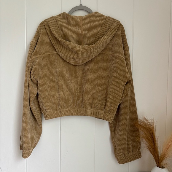 Stylish Tan Corduroy Utility Jacket - Picture 6 of 6